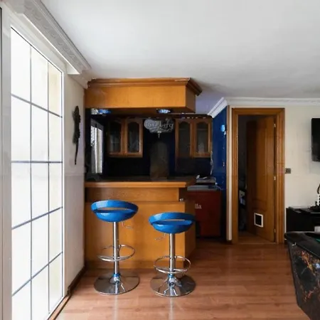 Exclusiva Casa Independiente 16 Ppl Ferienhaus