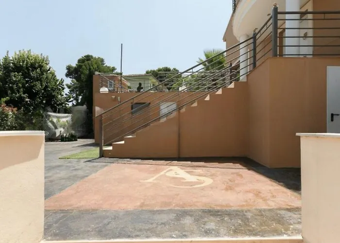 Vakantiehuis Exclusiva Casa Independiente 16 Ppl Torrent (Valencia)