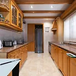 Ferienhaus Exclusiva Casa Independiente 16 Ppl Torrent (Valencia)