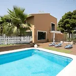 Ferienhaus Exclusiva Casa Independiente 16 Ppl Torrent (Valencia)